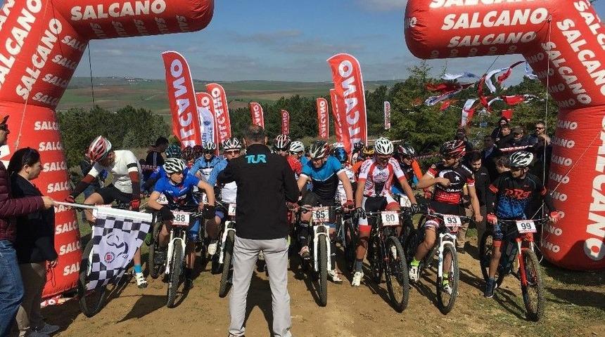 Ulusal Dağ Bisiklet Yarışları&rsquo;nın İlk Ayağı B&uuml;y&uuml;k&ccedil;ekmece&rsquo;de Yapıldı