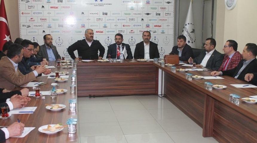 Milletvekili Etyemez, T&uuml;msiad&rsquo;da &lsquo;evet&rsquo;i Anlattı