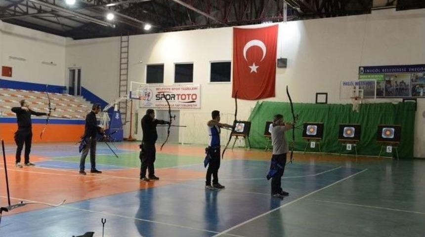 Dostum&rsquo;un İlk Ok&ccedil;uları Sertifikalarını Aldı