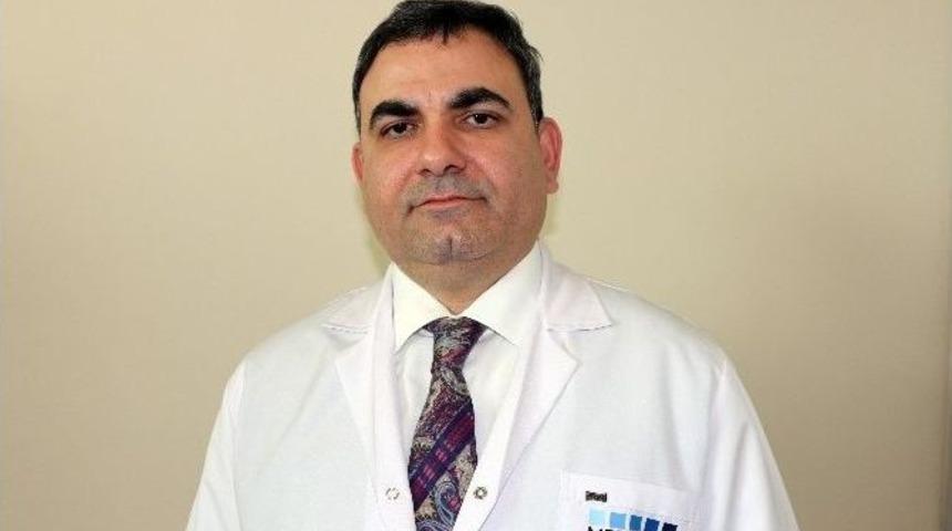 İ&ccedil; Hastalıkları Ve Tıbbi Onkoloji Uzmanı Yrd. Do&ccedil;. Dr. Tun&ccedil; G&uuml;ler: