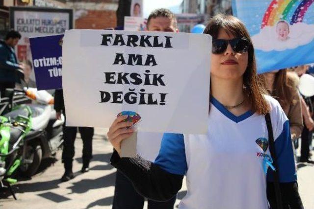 Zonguldak’Ta 'otizm Farkındalık' Yürüyüşü