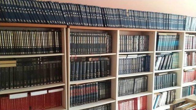 Kaymakam &Ccedil;imşit, Viranşehir Anadolu Lisesi K&uuml;t&uuml;phanesinin A&ccedil;ılışına Katıldı 2