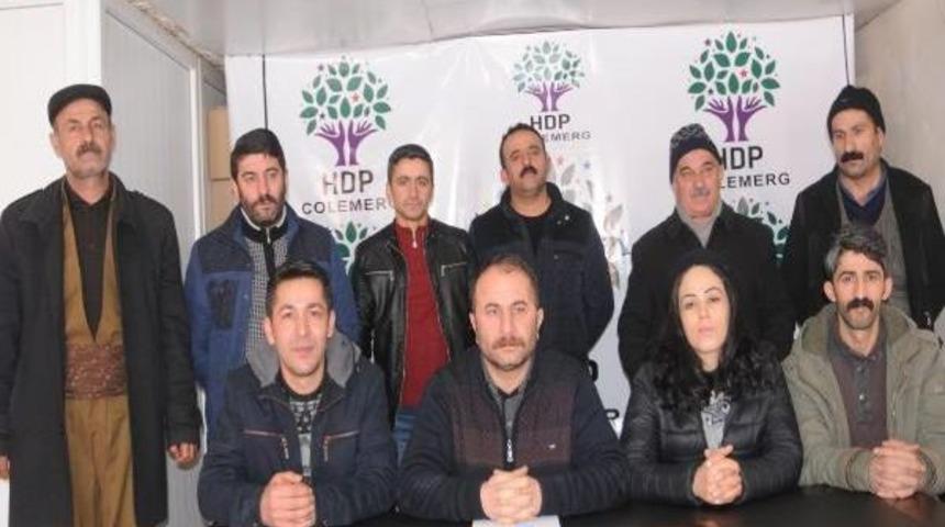 Hakkari'de Hdp Ve Dbp 'hayır' Kampanyası I&ccedil;in Kolları Sıvadı