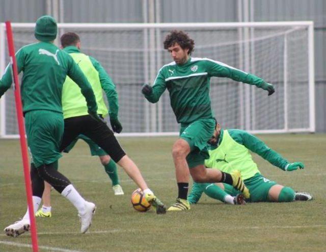 Bursaspor&rsquo;Da Nefes Aldırmayan Antrenman 1