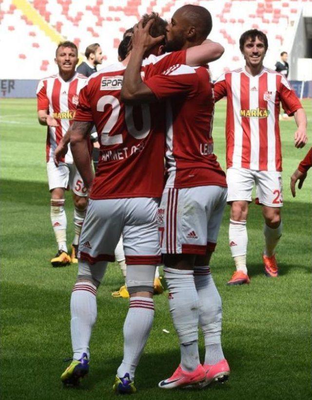 Sivasspor-Manisaspor Ek Fotoğraflar