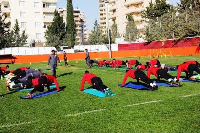 Adanaspor Inan&ccedil;lı 1