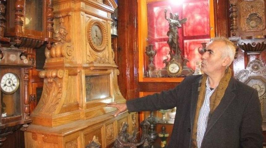 Antika Saatlere Yoğun İlgi