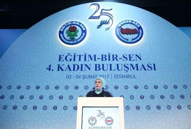 Emine Erdoğan: 