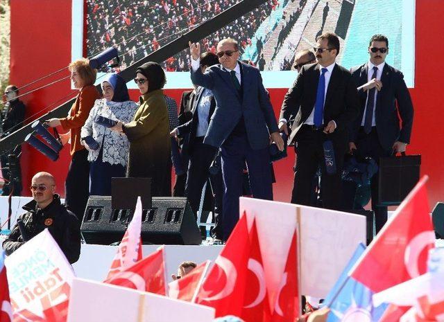 Cumhurbaşkanı Erdoğan’dan “dua” Şiiri