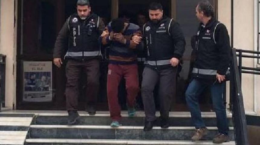 Gece Kul&uuml;b&uuml;nde &Ccedil;alışan Genci D&ouml;verek &Ouml;ld&uuml;ren 3 Ş&uuml;pheli Adliyeye Sevk Edildi