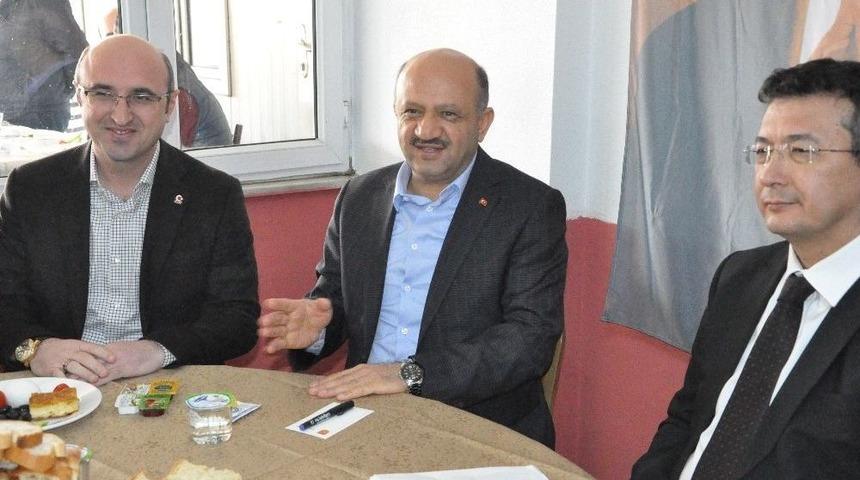 Milli Savunma Bakanı Işık: &ldquo;bug&uuml;n Hayır Diyenler Bu Sistemin Parlamenter Sistem Olmadığını İyi Biliyorlar&rdquo;