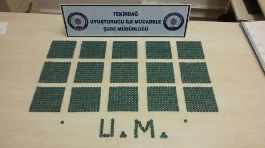 Vites Kutusundan 1550 Uyuşturucu Hap &Ccedil;ıktı, 2 Kişi Tutuklandı