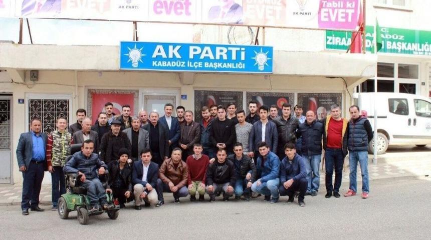 Ak Parti"li Gen&ccedil;ler Kahvaltıda Buluştu