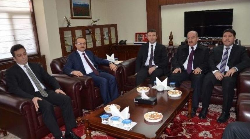 &Ccedil;alışma Ve Sosyal G&uuml;venlik Bakanlığı Heyeti Muş&rsquo;ta