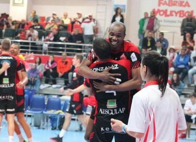 Ziraat Bankası-Chaumont: 3-2 (Cev Kupası)