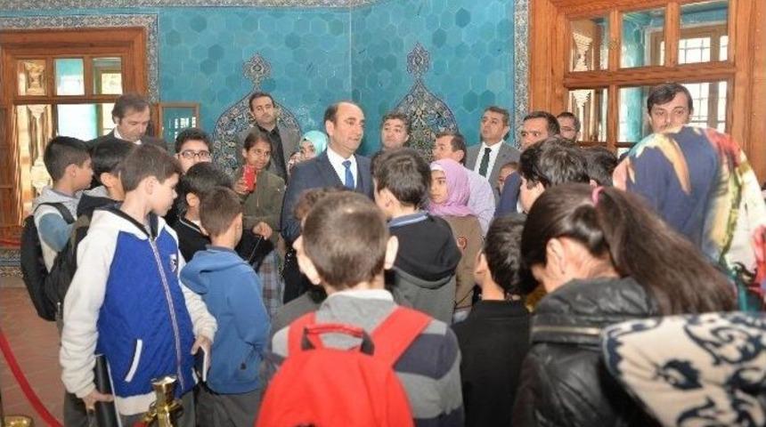 Yıldırımlı &Ccedil;ocukların Tarih Turu