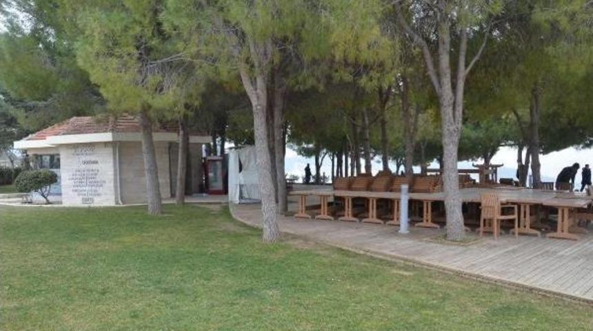 Pamukkale'de Sosyal Alanların Faaliyete Ge&ccedil;memesine Tepki