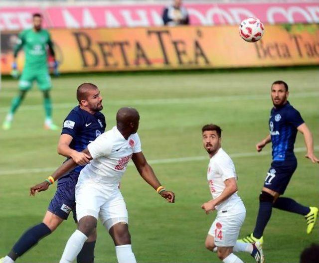 Adana Demirspor-&Uuml;mraniyespor Fotografları 1