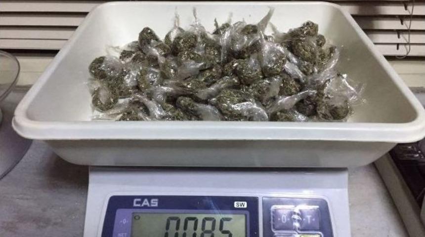 Uyuşturucu Ticareti Yapan Bir Kişi Tutuklandı