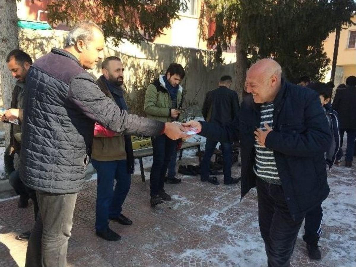 Tuşbalı Vatandaşlardan Referanduma &ldquo;evet&rdquo; Kampanyası