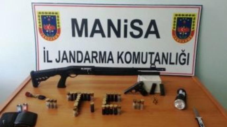 Jandarmadan Ka&ccedil;ak Kazı Operasyonu