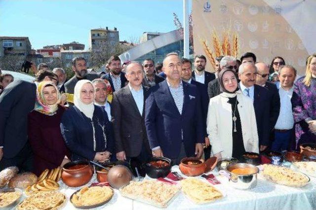 Dışişleri Bakanı Çavuşoğlu Tosya Pilav Festivali'ne Katıldı