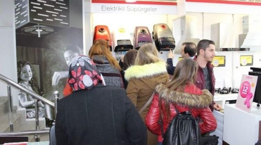 (&ouml;zel Haber) T&uuml;ketici &Ouml;tv İndirimini Sevin&ccedil;le Karşıladı