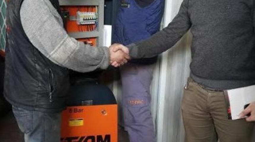 Trakt&ouml;r&uuml;n Altında Kalan Gen&ccedil; Hayatını Kaybetti