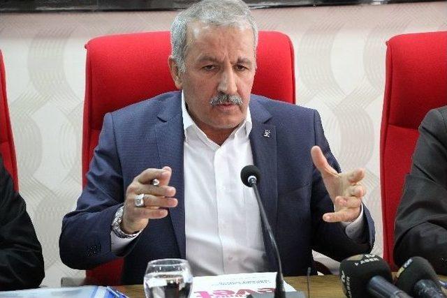 Ak Parti Malatya Milletvekili Mustafa Şahin,