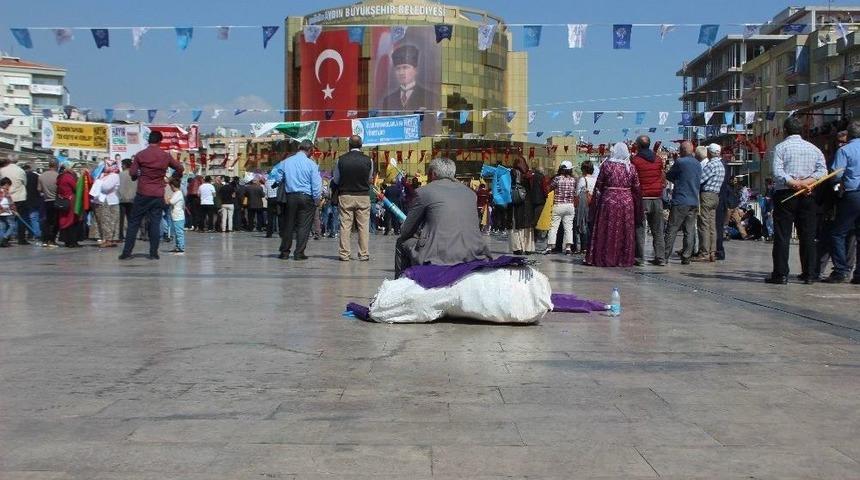 Aydın&rsquo;da Hdp&rsquo;nin &lsquo;hayır&rsquo; Mitingi Beklenen İlgiyi G&ouml;rmedi