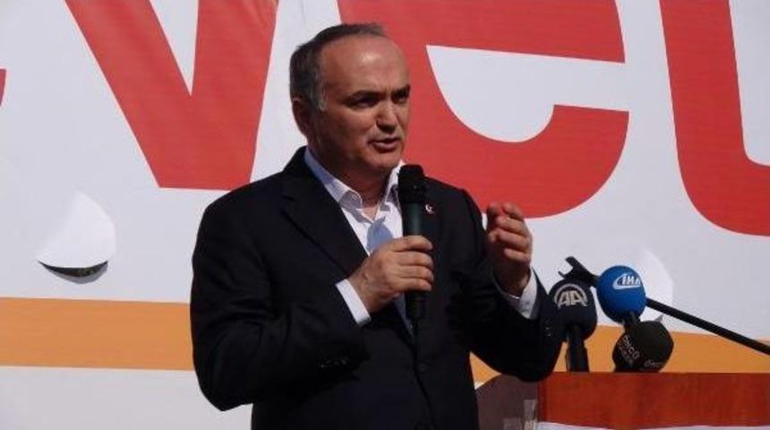 Bakan &Ouml;zl&uuml;: Herkesin Her Işi Yaptığı Sistem Istemiyoruz