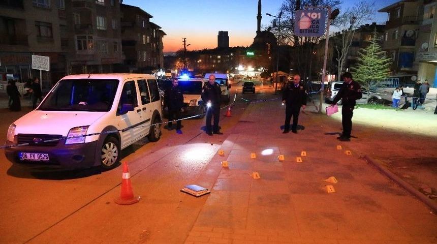 Başkent&rsquo;te Silahlı Saldırı: 1&rsquo;i Kadın 5 Yaralı