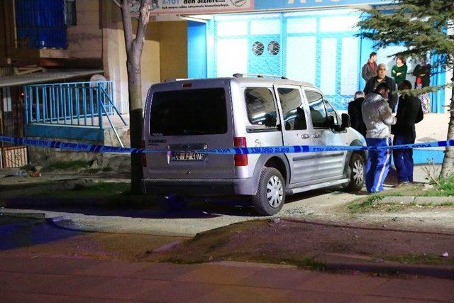 Başkent&rsquo;te Silahlı Saldırı: 1&rsquo;i Kadın 5 Yaralı 1