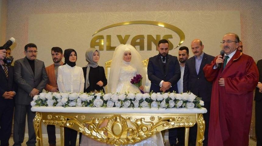 Bakan Soylu Memleketi Trabzon&rsquo;da Nikah Şahidi Oldu, Vatandaşlara Seslendi