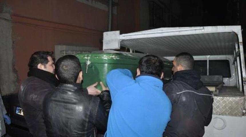 Yalnız Yaşadığı Evde Sobadan Zehirlenip, &Ouml;ld&uuml;