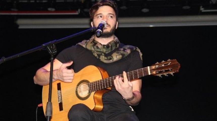 Kocaeli&rsquo;de İlyas Yal&ccedil;ıntaş R&uuml;zgarı Esti