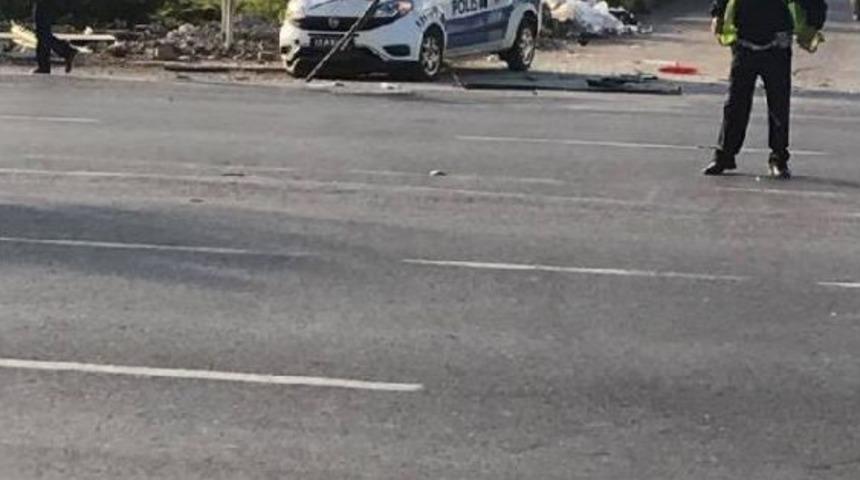 Mersin'de Pollis Ekip Aracına Bombalı Saldırı: 2 Yaralı