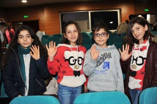 Başkan Bakıcı’nın Çocuklarla Sinema Keyfi 2