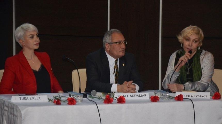 Kartal&rsquo;da Cemal S&uuml;reya Şiirleri Hayat Buldu