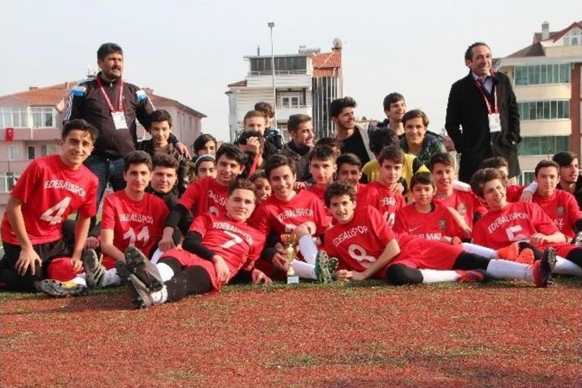 U-15 Bilecik Şampiyonu 1299 Edebali Kul&uuml;b&uuml; Oldu
