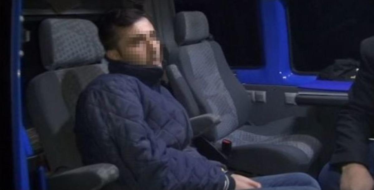 Antalya&rsquo;da Sigara Dağıtan Ara&ccedil; Yakıldı