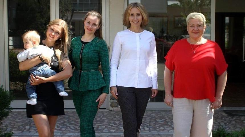 Rusların T&uuml;rk Aşkı Kriz Dinlemedi