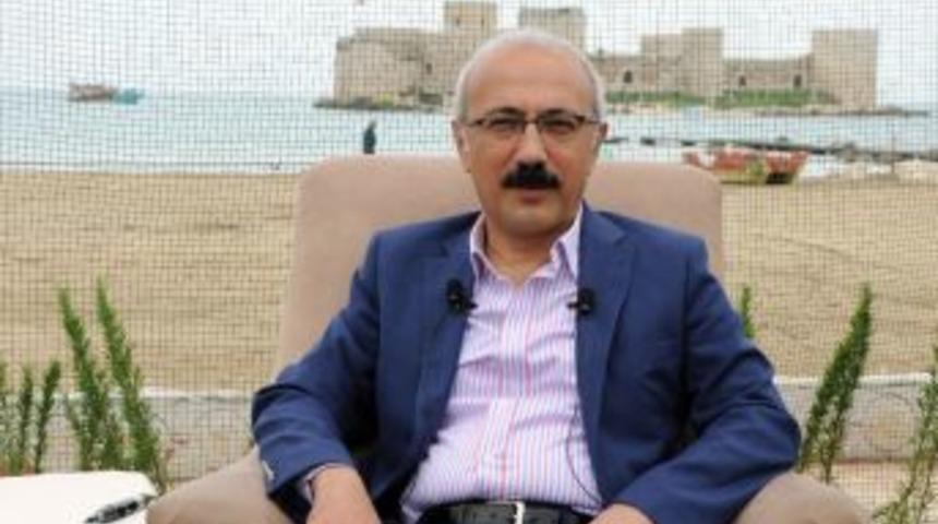 Bakan Elvan: "cumhurbaşkanlığı H&uuml;k&uuml;met Sistemi, Avrupa İ&ccedil;in De &Ouml;rnek Olur"