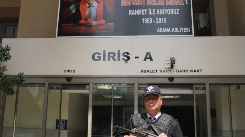 Adana Adliyesi&rsquo;nden Şehit Savcı Kiraz&rsquo;a Vefa