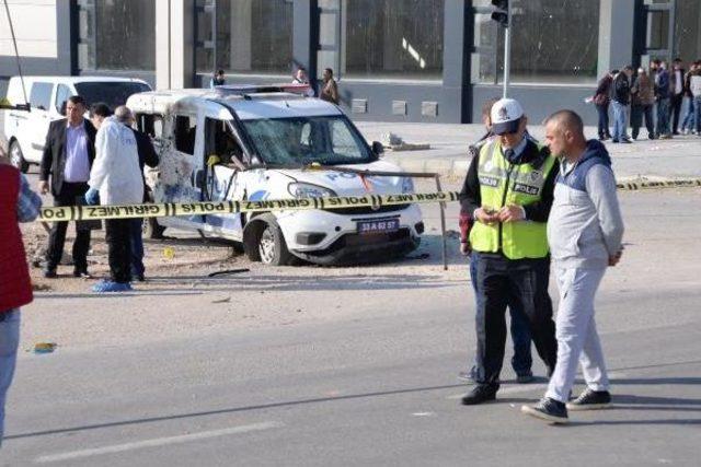 Mersin'de Polis Ekip Aracına Bombalı Saldırı: 2 Yaralı (3) - Yeniden