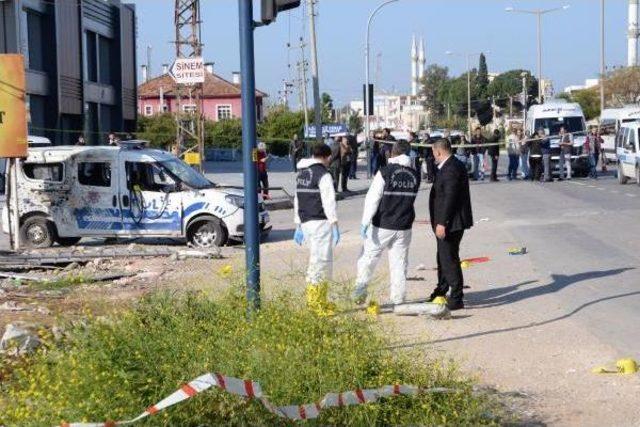 Mersin'de Polis Ekip Aracına Bombalı Saldırı: 2 Yaralı (3) - Yeniden