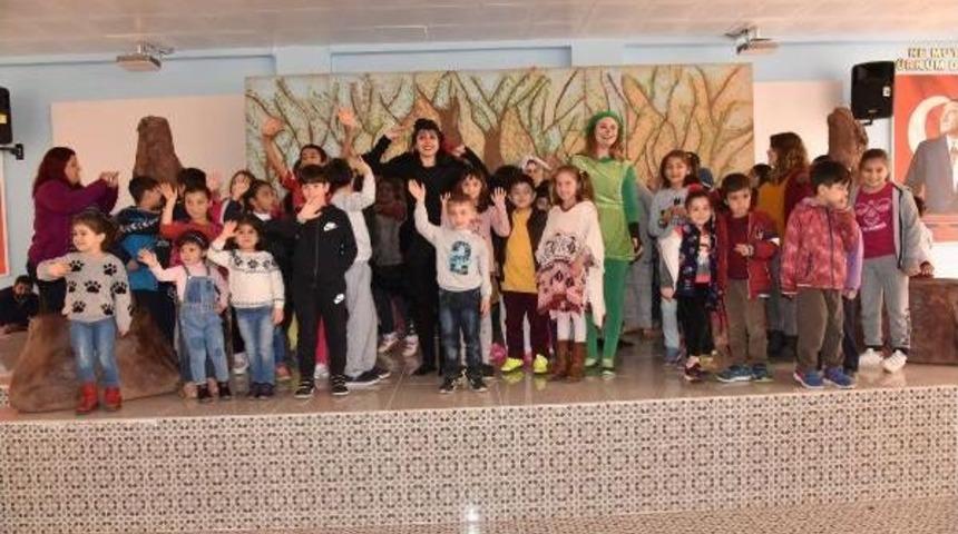 Bosch &Ccedil;evre &Ccedil;ocuk Tiyatrosu Anamurlu &Ccedil;ocuklarla Buluştu