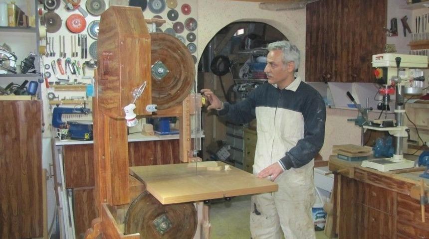 Sınıf &Ouml;ğretmeninin On Parmağında On Marifet Var