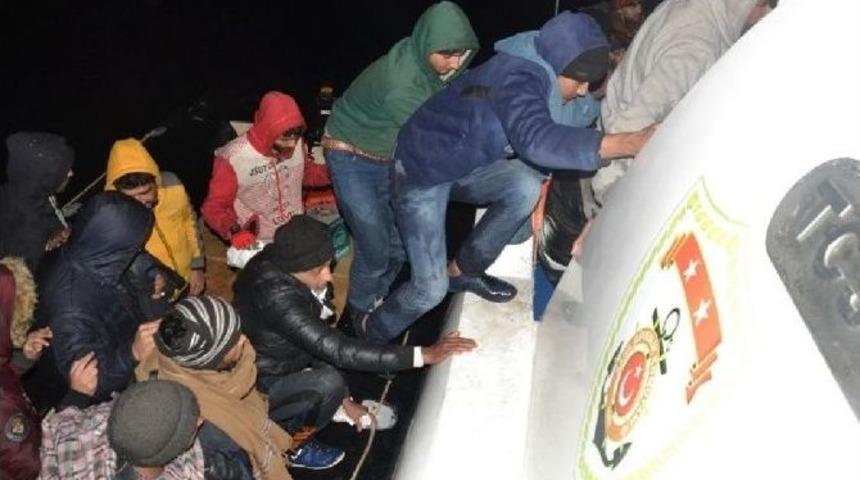 İ&ccedil;işleri Bakanlığı D&uuml;zensiz G&ouml;&ccedil;&uuml;n Engellenmesi İ&ccedil;in T&uuml;m İmkanlarını Seferber Ediyor