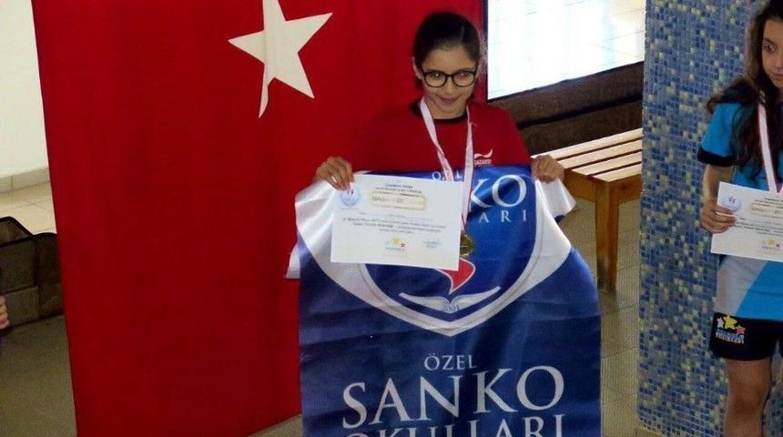 Y&uuml;zmede B&uuml;y&uuml;k Başarı